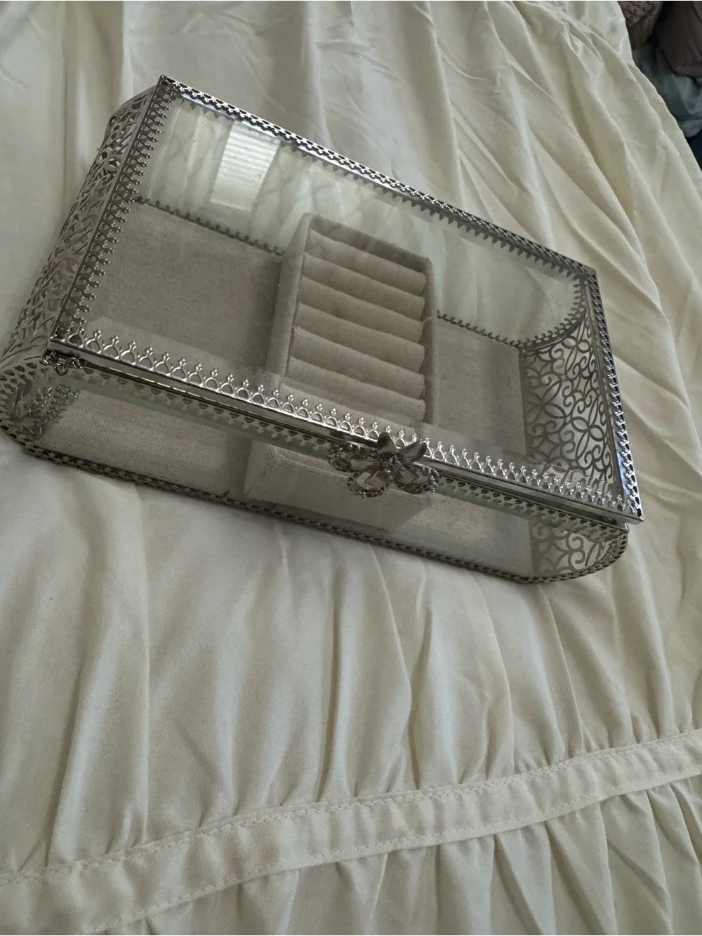 N/A elegant silver